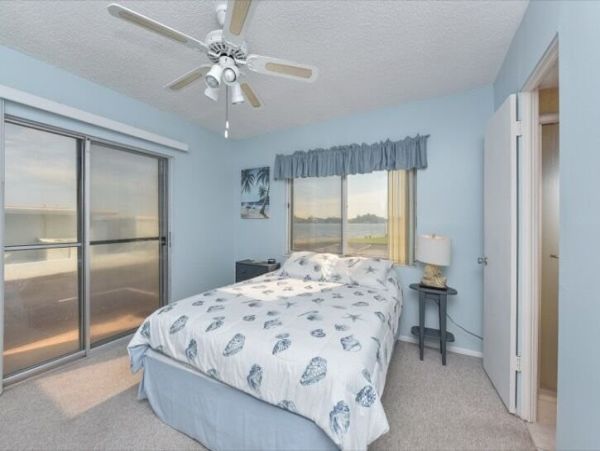 Two Bedroom Vacation Rental Sleeps 4 Short Walk to Beach