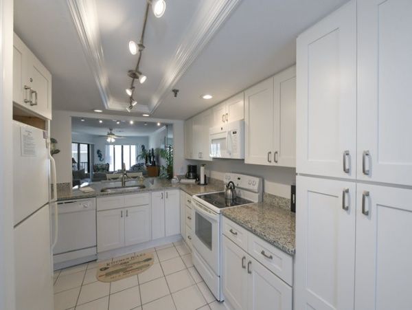 Bradenton Beach Two Bedroom Condo Sleeps 6 Communal Pool