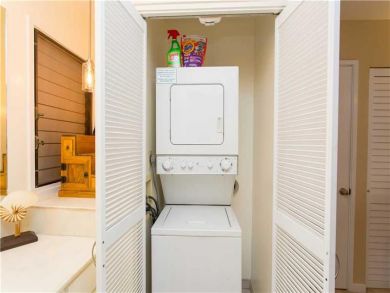 Washer & Dryer Washer & DryerÂ