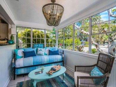 Three Bedroom Vacation Home Sleeps 6 Private Pool Three Bedroom Vacation Home Sleeps 6 Private Pool