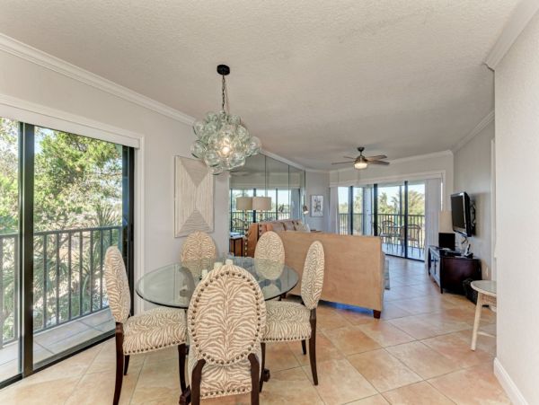 Anna Maria Beach Condo Two Bedrooms Sleeps 4 With Pool
