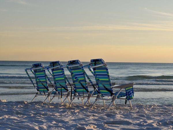 Short Walk to Beach Six Bedroom Vacation Rental in Miramar Beach