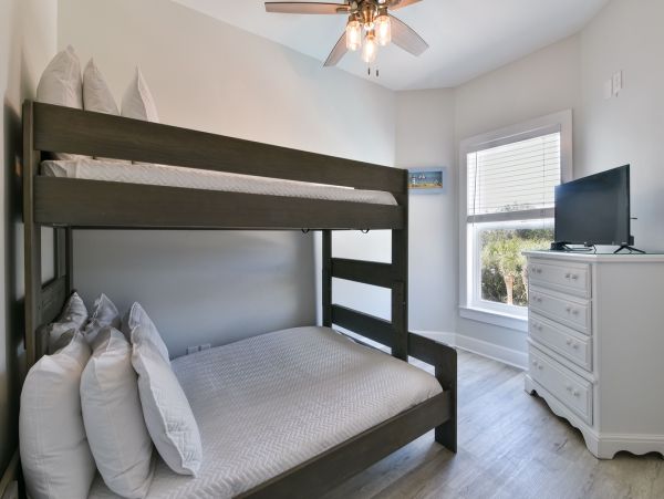 Short Walk to Beach Six Bedroom Vacation Rental in Miramar Beach