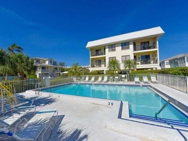 Anna Maria Vacation Condo with Two Bedrooms