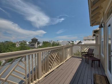 Three Bedrooms Plus Den Vacation Rental Sleeps 10 Guests