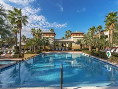 Three Bedrooms Plus Den Vacation Rental Sleeps 10 Guests