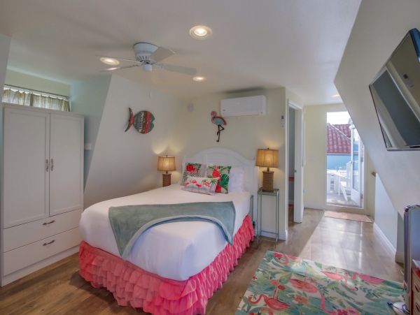 Mission Beach Luxury Three Bedroom Vacation Rental