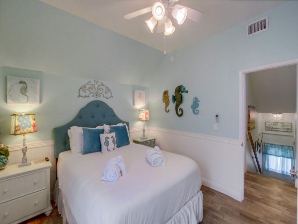 Mission Beach Luxury Three Bedroom Vacation Rental