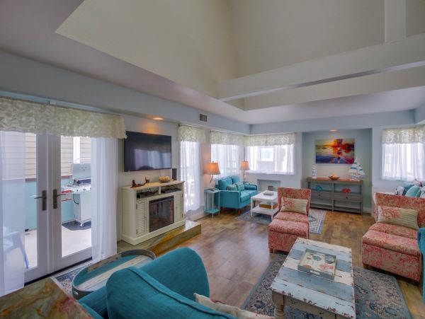 Mission Beach Luxury Three Bedroom Vacation Rental