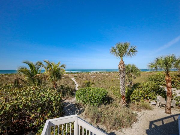 Relaxing Beach Vacation Rental with Unobstructed Gulf Views