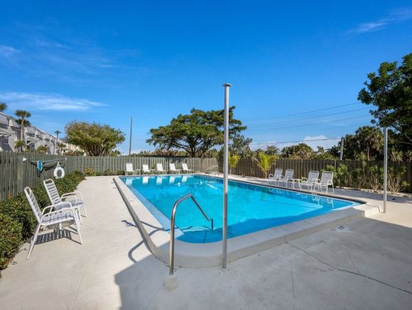 Relaxing Beach Vacation Rental with Unobstructed Gulf Views