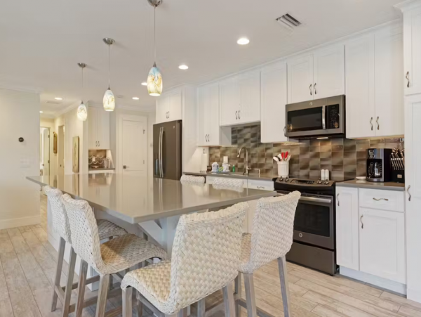 Beach Front Two Bedroom Anna Maria Condo with Communal Pool