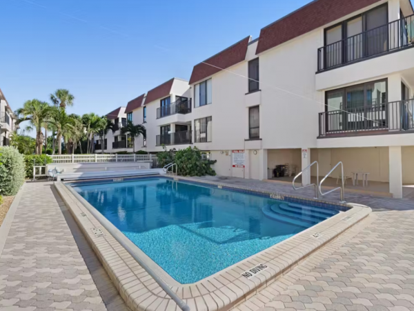 Beach Front Two Bedroom Anna Maria Condo with Communal Pool