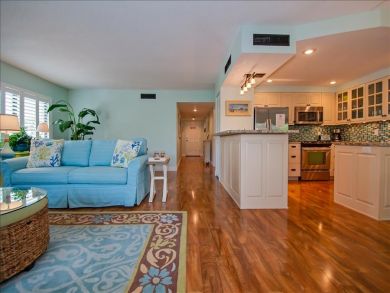 Living & Kitchen