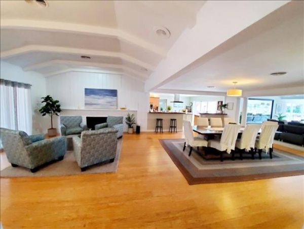 Lido Key Four Bedroom Vacation Home Private Pool