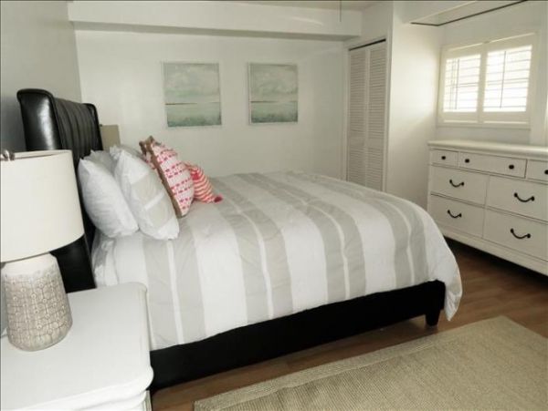 Lido Key Four Bedroom Vacation Home Private Pool
