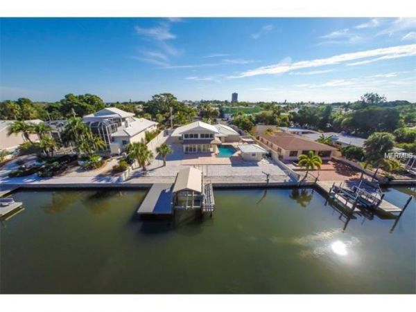 Lido Key Four Bedroom Vacation Home Private Pool