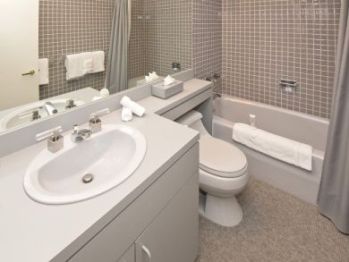Bathroom with Tub