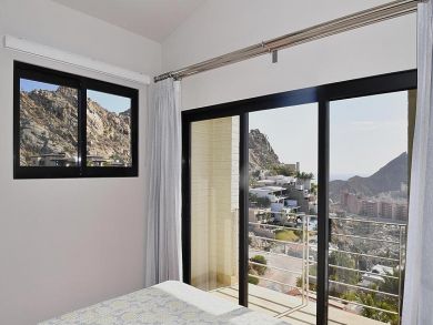 One of the large vacation Villas in Cabo Sleeps 22
