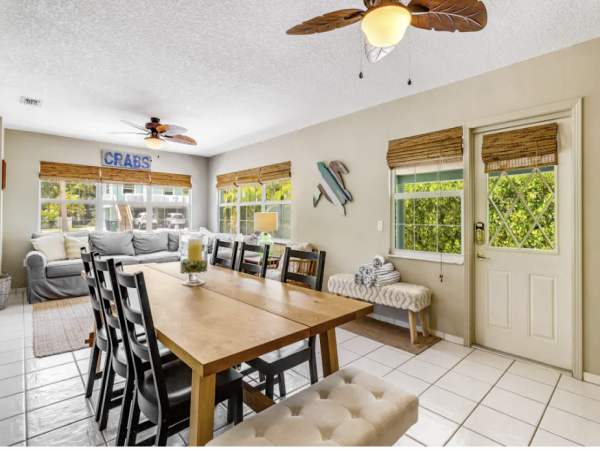 Holmes Beach 3 bedroom Rental Private Pool Steps to Beach