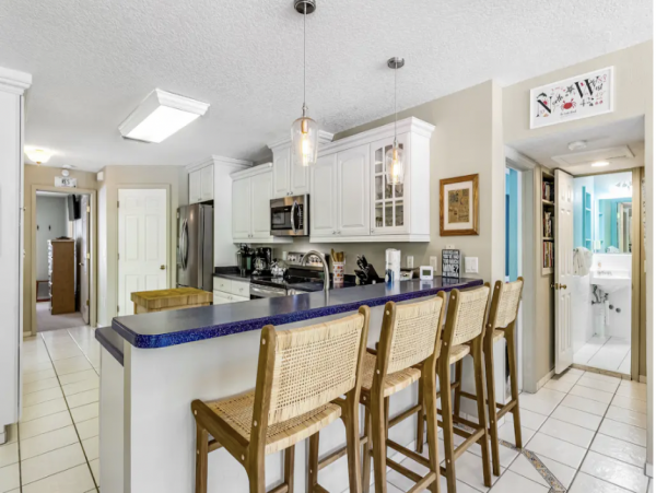 Holmes Beach 3 bedroom Rental Private Pool Steps to Beach