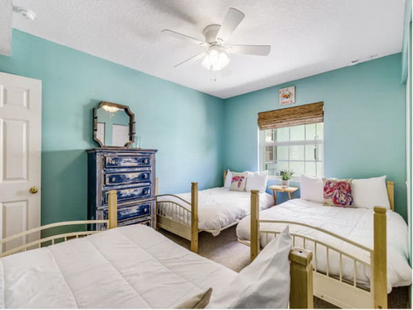 Holmes Beach 3 bedroom Rental Private Pool Steps to Beach
