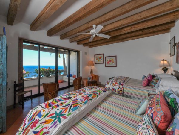 the Ultimate Four Bedroom Villa Come Vacation in Cabo!