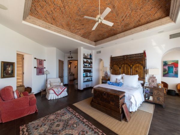 the Ultimate Four Bedroom Villa Come Vacation in Cabo!