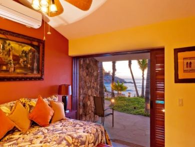 Two Stairways To the Beaches Luxury Villa