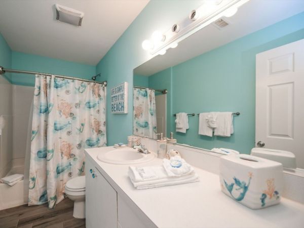 Siesta Key Vacation Condo Two Bedrooms Sleeps Six Guests