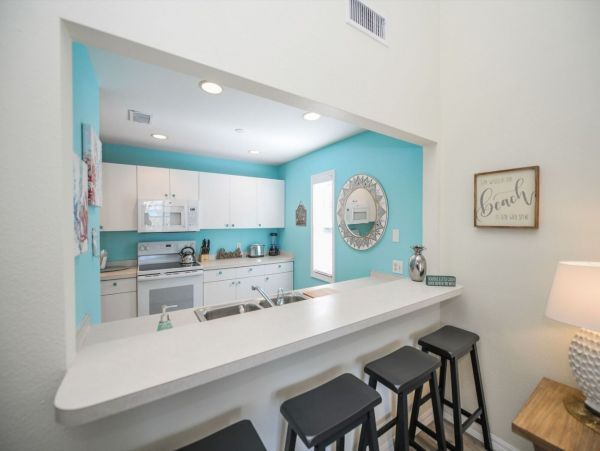 Siesta Key Vacation Condo Two Bedrooms Sleeps Six Guests