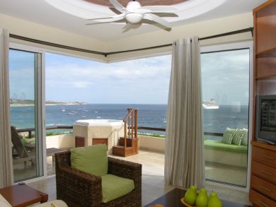 Pool EXCELLENT Interior Great Vacation Location