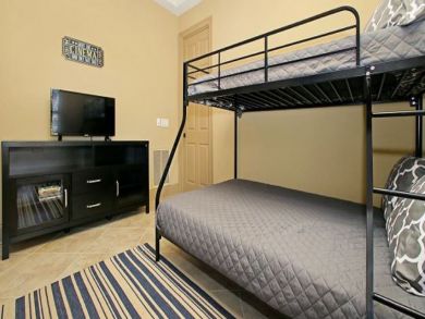 Full/Twin Bunk Beds