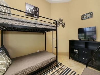 Bunk Bedroom