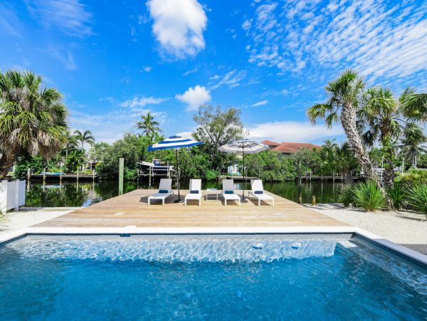 Stunning 4 Bedroom Canal Front Home with Private Pool