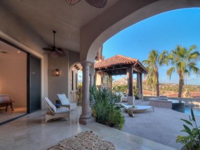 Luxury Vacation Villa Short Walk to Beach Gated Community
