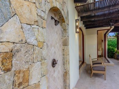We Love This Villa a Popular Vacation Home We Love This Villa a Popular Vacation Home