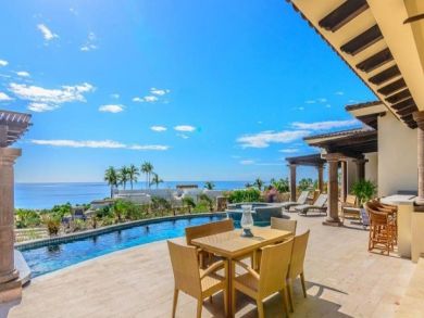 We Love This Villa a Popular Vacation Home We Love This Villa a Popular Vacation Home