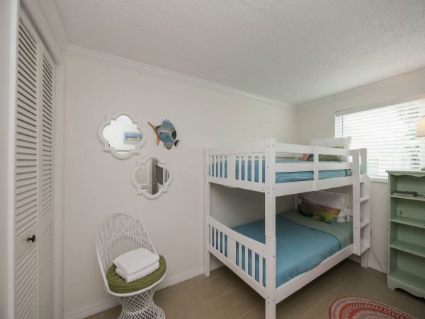 Anna Maria Three Bedroom Vacation Rental Sleeps 8 Guests