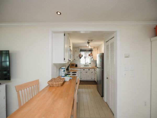 Anna Maria Three Bedroom Vacation Rental Sleeps 8 Guests