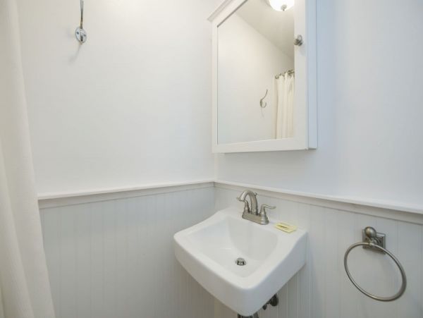 Anna Maria Three Bedroom Vacation Rental Sleeps 8 Guests