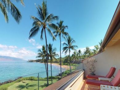 Luxury Two Bedroom Beach Condo Sleeps Four Guests
