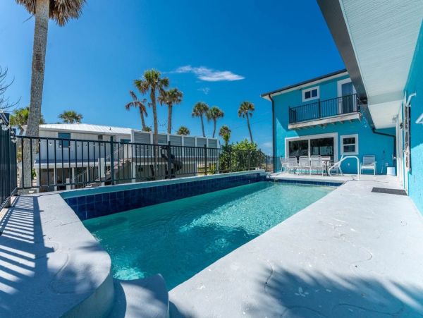Manasota Key Beachfront Vacation Rental - Luxury Gulf-Front Home with Pool & Ocean Views