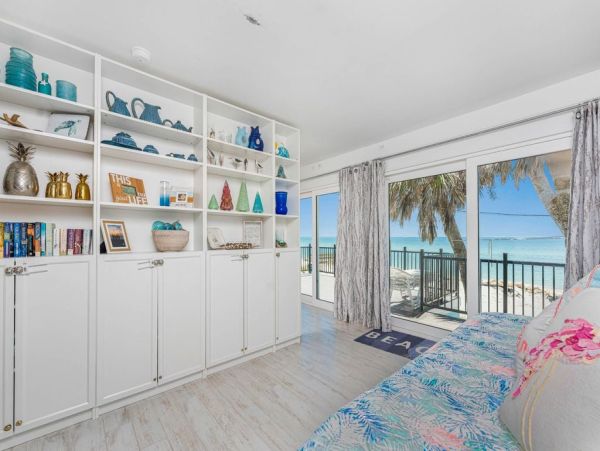 Manasota Key Beachfront Vacation Rental - Luxury Gulf-Front Home with Pool & Ocean Views