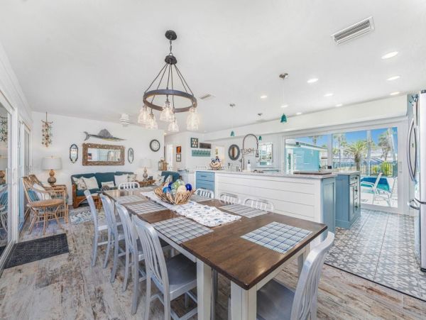 Manasota Key Beachfront Vacation Rental - Luxury Gulf-Front Home with Pool & Ocean Views