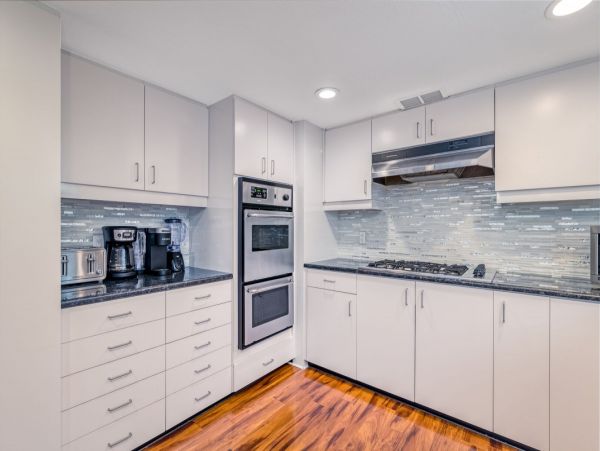 Siesta Key Four Bedroom Vacation Home Sleeps Twelve Guests