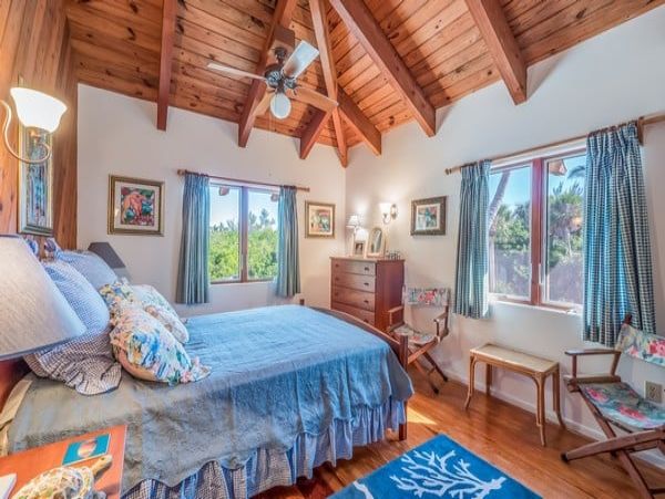 Boca Grande Vacation Rental - Beachfront Property with Gulf Views & Concierge Services