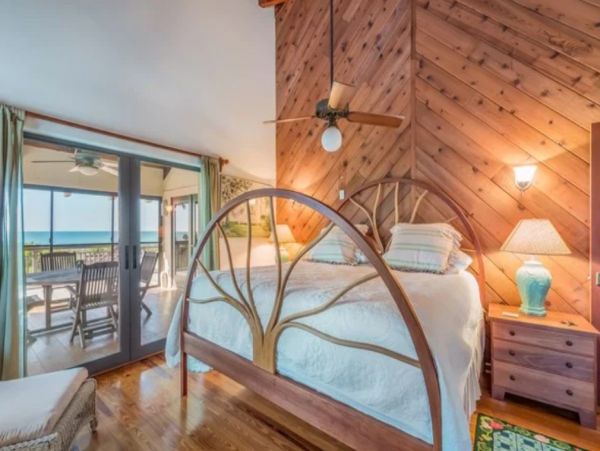 Boca Grande Vacation Rental - Beachfront Property with Gulf Views & Concierge Services