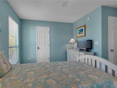 Twin Room TV