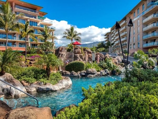 One Bedroom Beach Condo Communal Pool Sleeps Four Guests